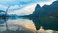 Khao Sok Lake In het hart van de natuur Chiew Larn Lake