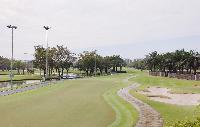 Eastin Thana City Golf Resort Bangkok golfbaan 18 hole