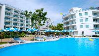 Cera Resort Cha-am beach