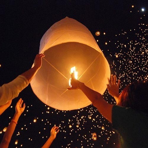 Sky lantern festival Thailand Green Wood Travel